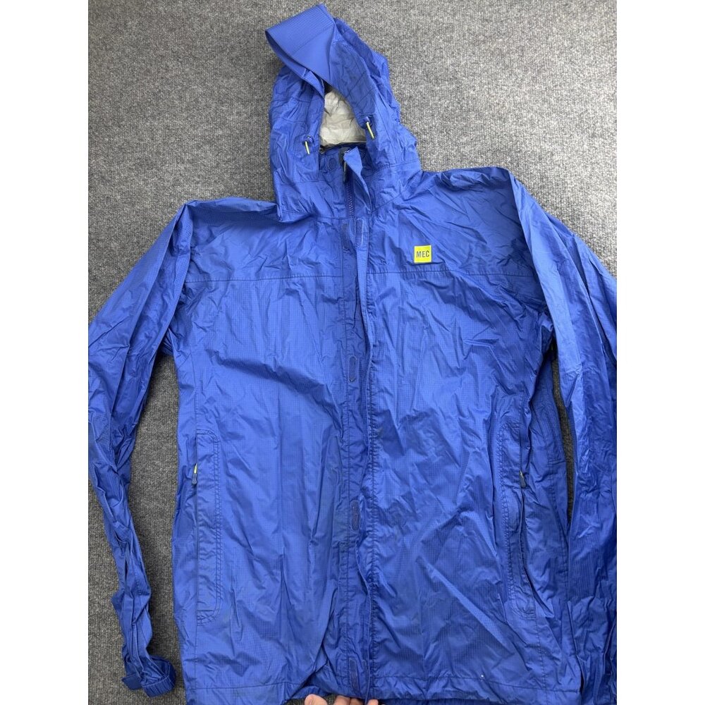 MEC Jacket Mens XLT Blue Hooded Full Zip Lightweight Windbreaker Hiking Outdoor